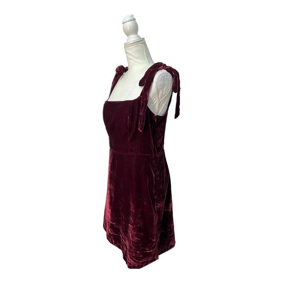 House of Harlow 1960 x Revolve Burgundy Velvet Shoulder Tie Maroon Mini Dress M - Picture 3 of 6